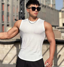 Load image into Gallery viewer, Men Vest gym Tank top GR235